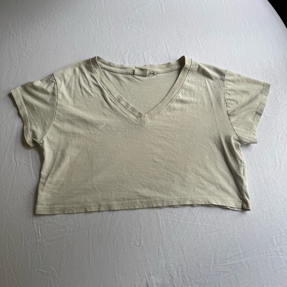 Bloom Cream V-Neck Crop Top